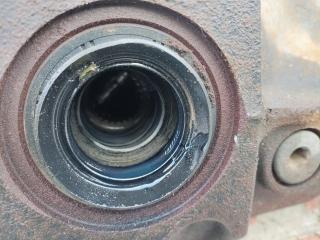 Редуктор задний TOYOTA BREVIS JCG15 1JZFSE 3 ракурс