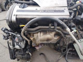 Двигатель NISSAN CEFIRO PA32 VQ25DE VQ25-005323A 3 ракурс Двигатель NISSAN CEFIRO PA32 VQ25DE VQ25-005323A 3 ракурс