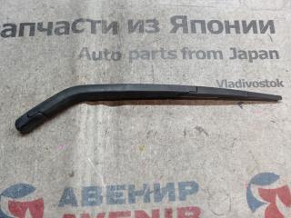 Дворник 5-й двери TOYOTA PRIUS NHW20 1 ракурс Дворник 5-й двери TOYOTA PRIUS NHW20 1 ракурс