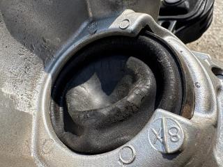 Подушка двигателя правая HONDA CR-V RE3, RE4 K24A 50820-SWE-T01 3 ракурс