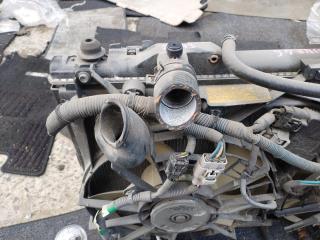 Радиатор LEXUS LS600H UVF45 2URFSE 5 ракурс Радиатор LEXUS LS600H UVF45 2URFSE 5 ракурс
