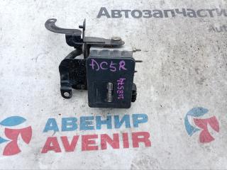 Блок abs MAZDA VERISA DC5R ZY D471-437A0 1 ракурс