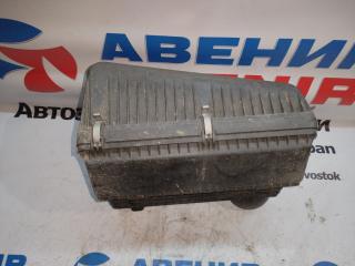 Корпус воздушного фильтра MITSUBISHI PAJERO V68W, V78W 4M41 3 ракурс Корпус воздушного фильтра MITSUBISHI PAJERO V68W, V78W 4M41 3 ракурс
