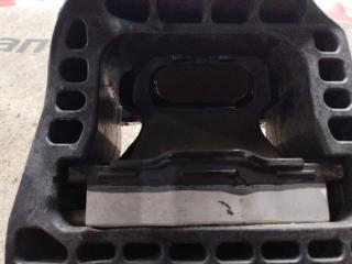 Подушка двигателя левая передняя HONDA CIVIC, ZR-V FL4, RZ4, RZ6 LFC 50850-T50-J51 2 ракурс Подушка двигателя левая передняя HONDA CIVIC, ZR-V FL4, RZ4, RZ6 LFC 50850-T50-J51 2 ракурс