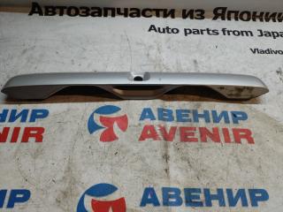 Накладка 5-й двери SUZUKI SWIFT HT51S 3 ракурс