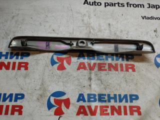 Накладка 5-й двери SUZUKI SWIFT HT51S 4 ракурс