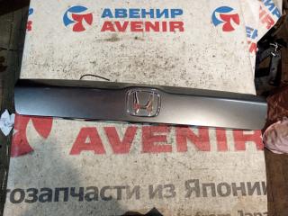 Накладка 5-й двери HONDA STREAM RN6, RN7, RN8, RN9 1 ракурс