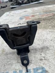 Подушка двигателя левая TOYOTA VITZ KSP90 1KR-FE 2 ракурс