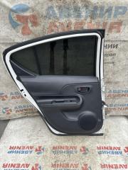 Дверь левая задняя TOYOTA AQUA NHP10 2 ракурс