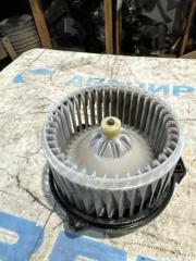 Мотор печки TOYOTA ISIS ANM10W, ANM15W, ZNM10W, ZGM11W, ZGM15W, ZGM10W 3 ракурс