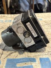 Блок abs NISSAN TEANA J32 VQ25DE 4 ракурс Блок abs NISSAN TEANA J32 VQ25DE 4 ракурс