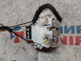 Замок двери правый задний SUBARU FORESTER SH9, SH5, SHJ 4 ракурс