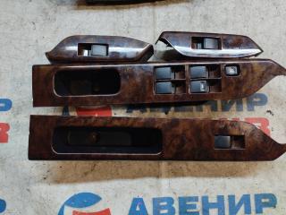 Консоль магнитофона MITSUBISHI DELICA D:5 CV5W 2 ракурс