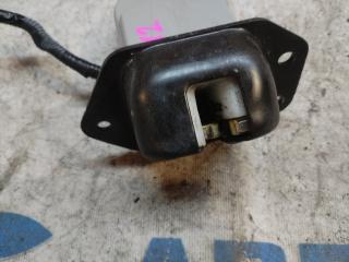 Замок 5-й двери NISSAN WINGROAD VJY12, VY12, VZNY12 3 ракурс