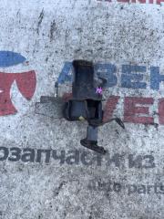 Подушка двигателя правая TOYOTA COROLLA FIELDER NZE144 1NZ-FE 2 ракурс