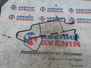 Крепление запаски TOYOTA ISIS ANM10G, ANM10W, ZNM10G, ZNM10W 1 ракурс