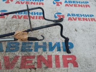 Крепление запаски TOYOTA ISIS ANM10G, ANM10W, ZNM10G, ZNM10W 4 ракурс