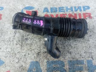 Патрубок воздушн.фильтра HONDA CIVIC TYPE R EK9 B16B 1 ракурс