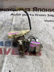 Замок 5-й двери задний TOYOTA WILL CYPHA NCP70, NCP75 1 ракурс