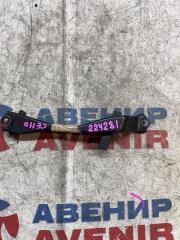 Крепление аккумулятора TOYOTA SPRINTER CE110 1 ракурс