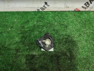 Запчасть кронштейн радиатора левый BMW 320i 2012