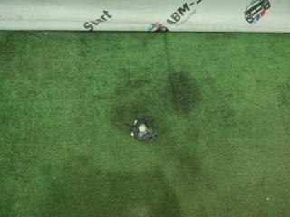 Запчасть кронштейн радиатора правый BMW 116i 2012