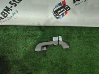 Фото запчасти ручка потолка задняя правая BMW 116i 2012 контрактная запчасть Запчасть ручка потолка задняя правая BMW 116i 2012