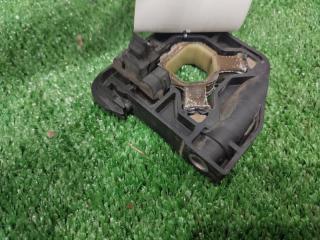 Запчасть кронштейн радиатора левый BMW 320i 2012