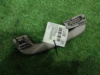 Фото запчасти ручка потолка задняя правая BMW 320i 2012 контрактная запчасть Запчасть ручка потолка задняя правая BMW 320i 2012