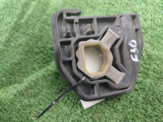 Запчасть кронштейн радиатора левый BMW 320i 2012