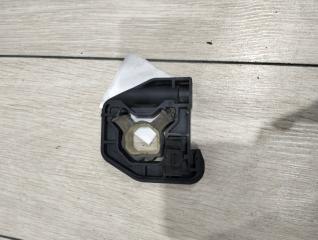 Запчасть кронштейн радиатора передний левый BMW 318i 02.11.2016