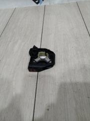 Запчасть кронштейн радиатора передний левый BMW 318i 19.07.2016