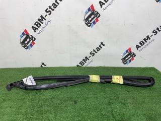 Фото запчасти уплотнитель двери передний левый BMW 320D 2015 контрактная запчасть Запчасть уплотнитель двери передний левый BMW 320D 2015