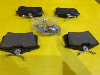 Запчасть тормозные колодки заднее Audi А4