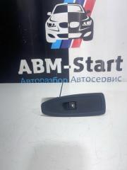 Кнопка стеклоподъемника передняя BMW 116i 2013
