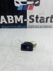 Фото запчасти кнопка стеклоподъемника задняя BMW 118i 2015г. Ноябрь контрактная запчасть Запчасть кнопка стеклоподъемника задняя BMW 118i 2015г. Ноябрь