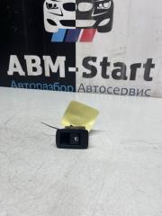 Фото запчасти кнопка стеклоподъемника задняя BMW 116i контрактная запчасть Запчасть кнопка стеклоподъемника задняя BMW 116i