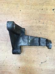 Кронштейн компрессора кондиционера BMW контрактная Кронштейн компрессора кондиционера BMW