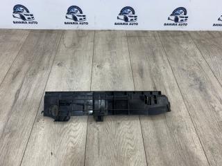 Запчасть кронштейн радиатора BMW 3 02.13.2007