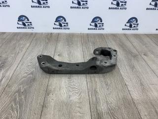 Кронштейн КПП BMW 5 05.2011 контрактная Кронштейн КПП BMW 5 05.2011