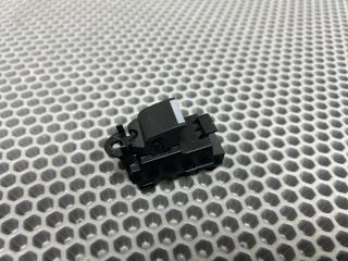 Кнопка стеклоподъемника Range Rover Sport 2017 L494 30DDTX Кнопка стеклоподъемника Range Rover Sport 2017 L494 30DDTX