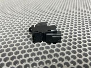 Кнопка стеклоподъемника Range Rover Sport 2017 L494 30DDTX Кнопка стеклоподъемника Range Rover Sport 2017 L494 30DDTX