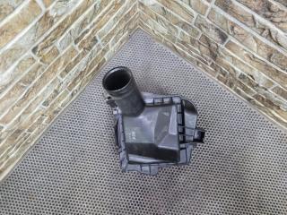 Корпус воздушного фильтра M35 2006 y50 VQ35DE 3.5L Корпус воздушного фильтра M35 2006 y50 VQ35DE 3.5L