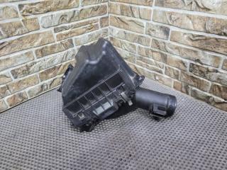 Корпус воздушного фильтра M35 2006 y50 VQ35DE 3.5L Корпус воздушного фильтра M35 2006 y50 VQ35DE 3.5L