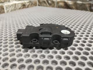 Запчасть сервопривод заслонок печки BMW X5 2017