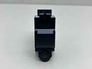 Фото запчасти кнопка стеклоподъемника Land Rover Range Rover Sport 2017 контрактная запчасть Запчасть кнопка стеклоподъемника Land Rover Range Rover Sport 2017