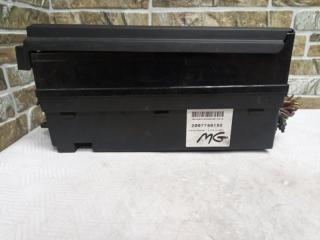 Блок предохранителей под капот Land Rover Range Rover Sport 2007