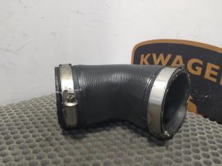 Запчасть патрубок интеркулера Volkswagen Passat 2013