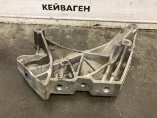 Кронштейн двигателя правый Volkswagen Tiguan 2011