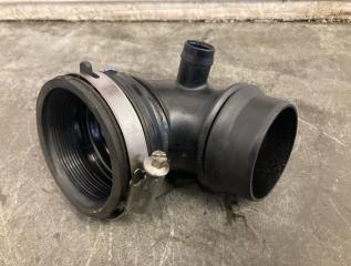 Патрубок впускного коллектора Land Rover Discovery 2018